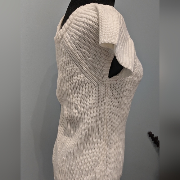 Boston Proper White knit short sleeve sweater size Small - Picture 4 of 4
